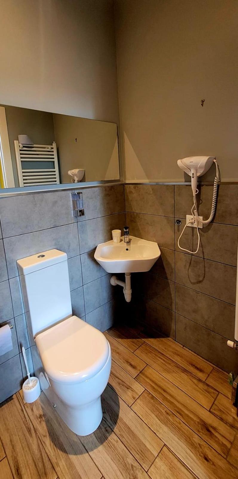 Al Binario Brescia Hotell Exteriör bild