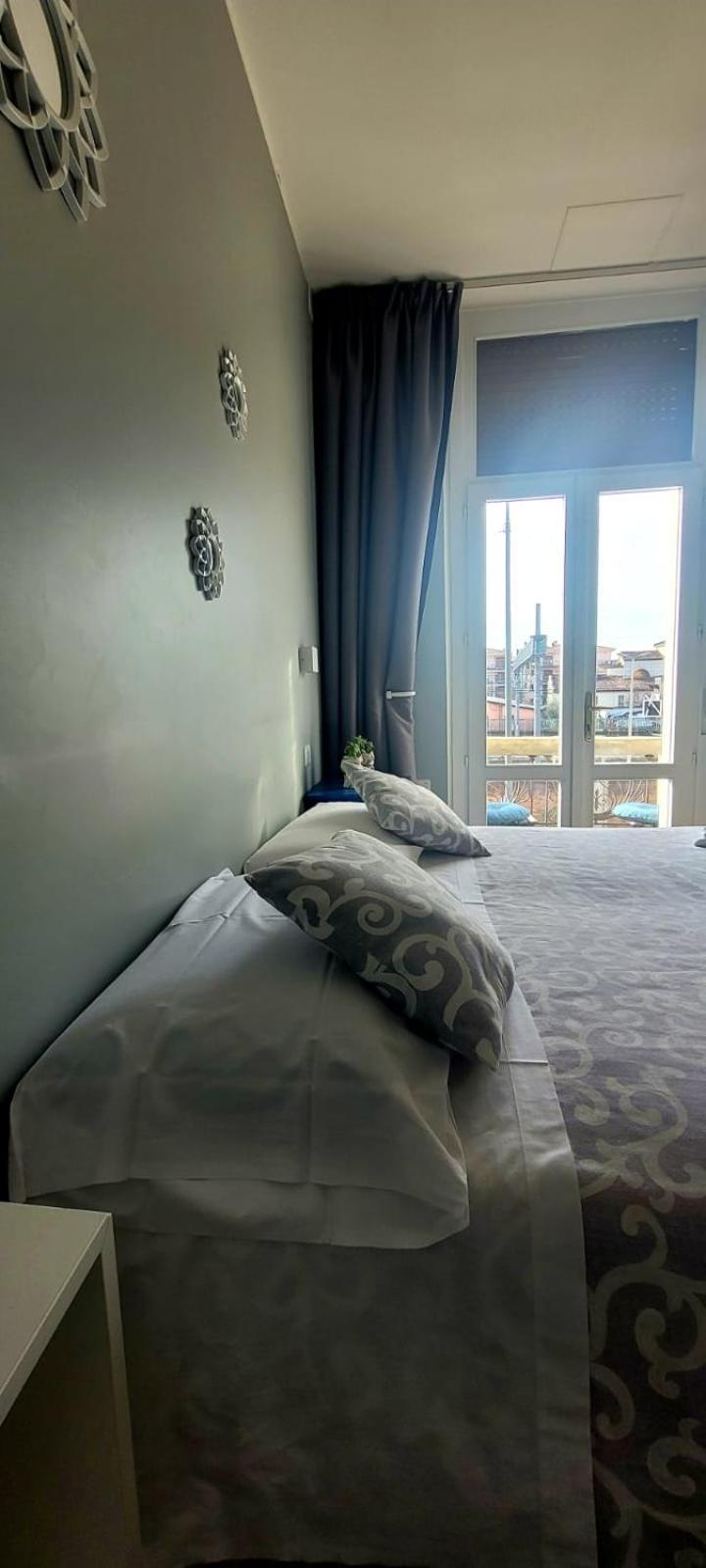 Al Binario Brescia Hotell Exteriör bild